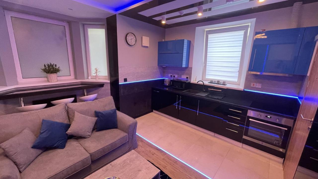 #1 Tgha Luxury Studio Apartment In Athlone Bagian luar foto
